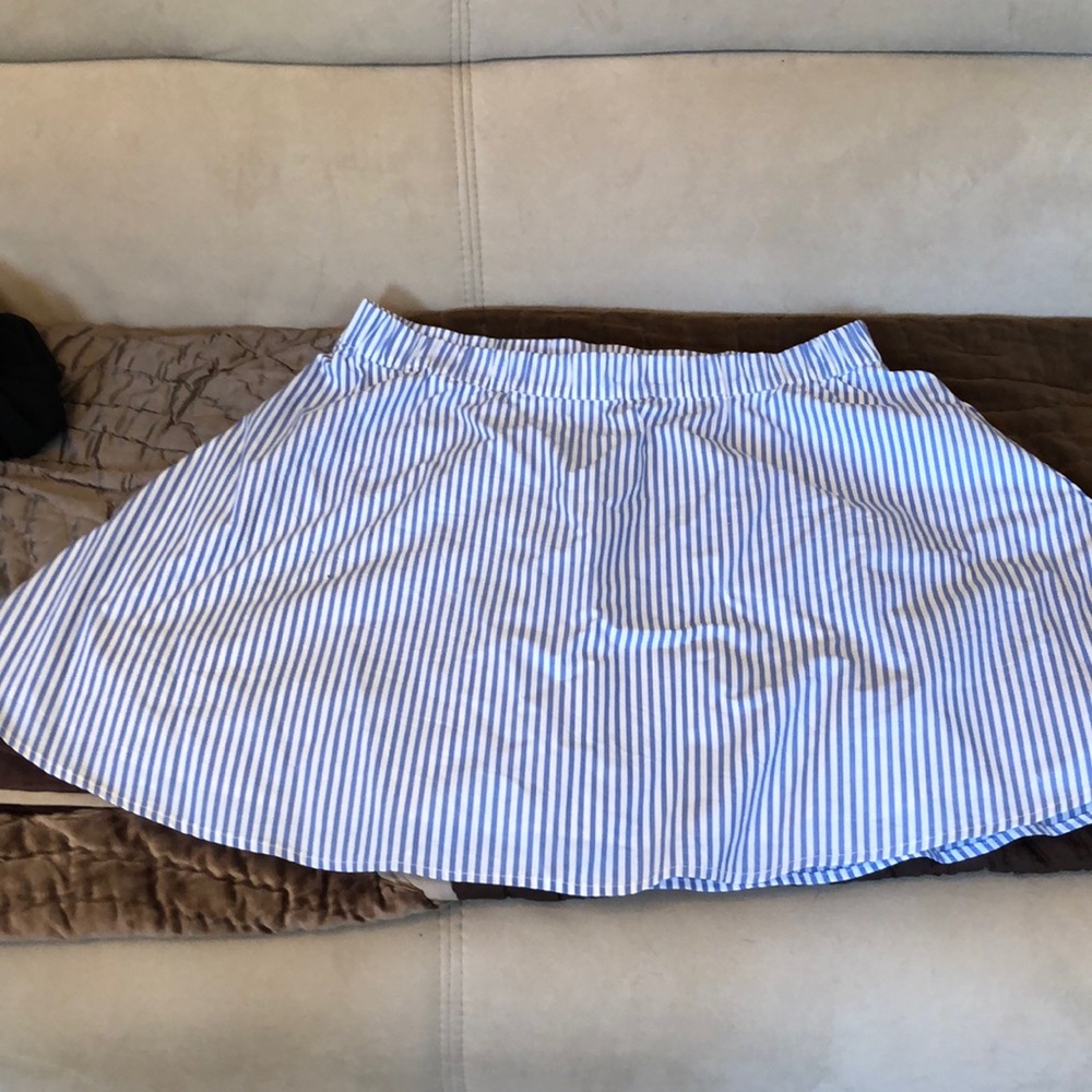 Cotton skirt with lining . Summer ready . New with out tag .